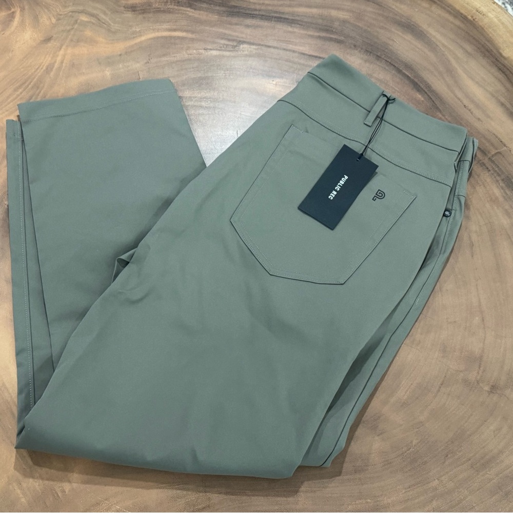 Public Rec Olive Green Dealmaker